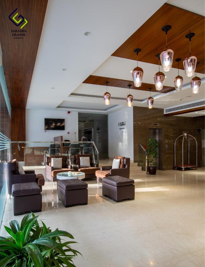 Hotel Saradha Grande Pudukkottai Kültér fotó