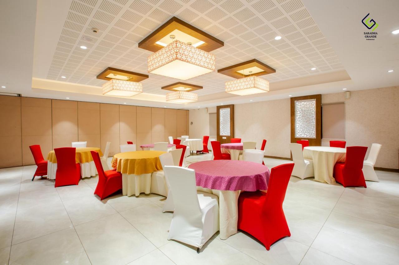 Hotel Saradha Grande Pudukkottai Kültér fotó